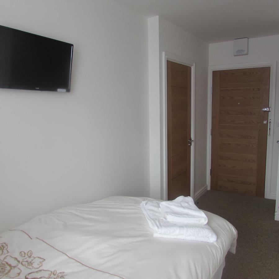 Lord Nelson Hotel Rhymney Экстерьер фото
